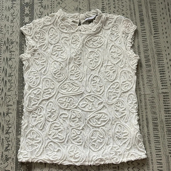 Reserved Tops - Reserved Women's White Full Lace Crochet Round Neck Sleeveless‎ Crop Top S